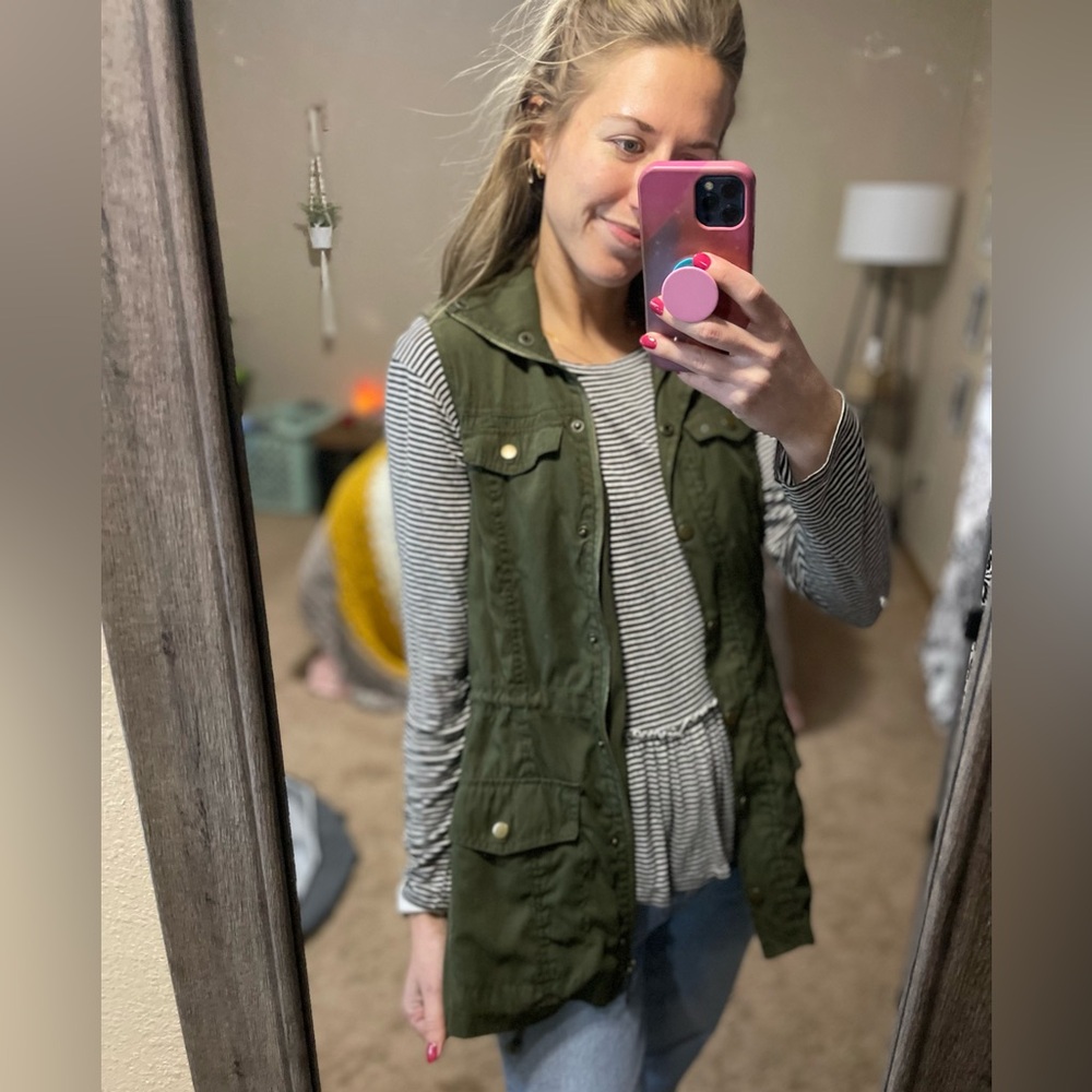 Cargo vest